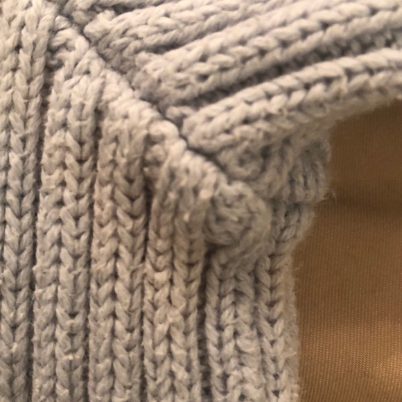 Sweater - Picture 4 of 8